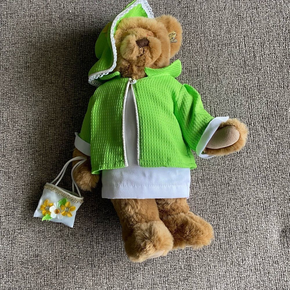 Annette Funicello collectible bear Kiki pin outfit dress coat hat and purse 14in
